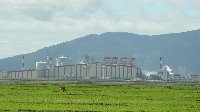 H&agrave;[-]Tĩnh:[-]Cảnh[-]s&aacute;t[-]m&ocirc;i[-]trường[-]'b&oacute;[-]tay'[-]với[-]h&agrave;ng[-]triệu[-]tấn[-]chất[-]thải[-]của[-]Formosa